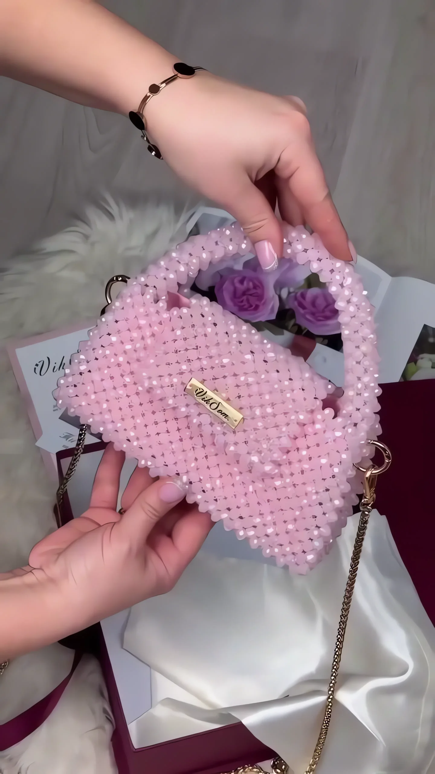 Aisin Pink Party Bag